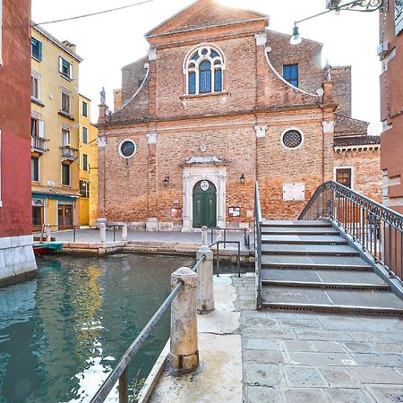 Stunning Apartment In Venezia With Kitchenette エクステリア 写真