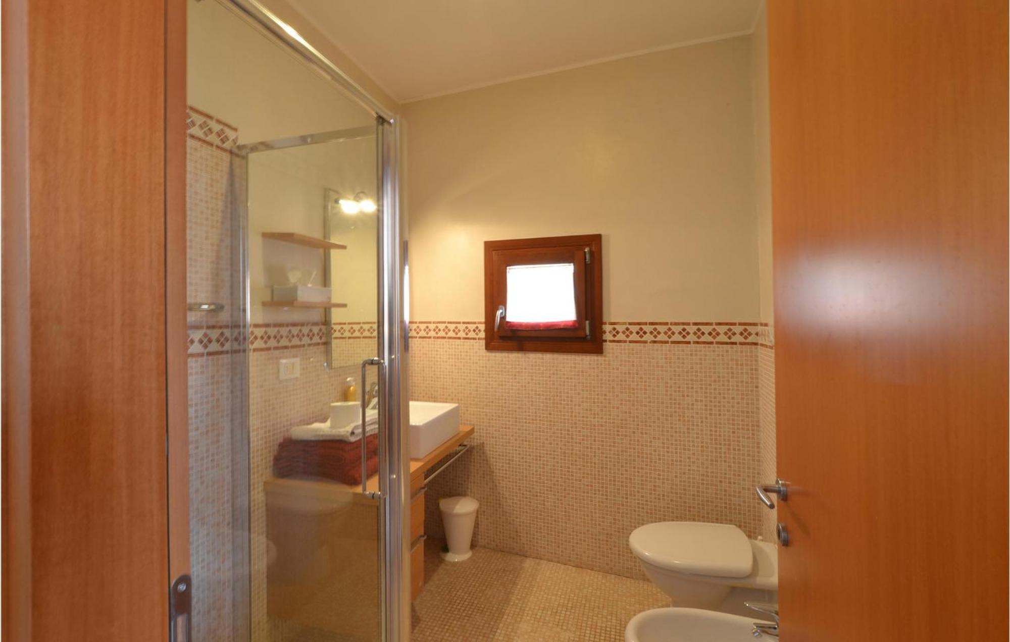 Stunning Apartment In Venezia With Kitchenette エクステリア 写真