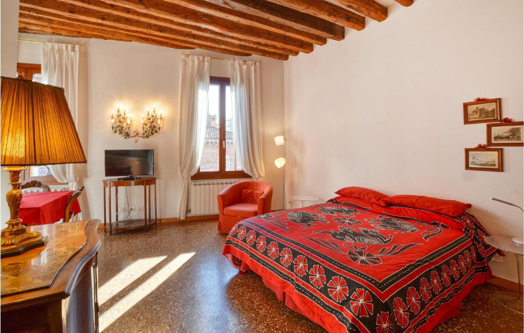 Stunning Apartment In Venezia With Kitchenette エクステリア 写真